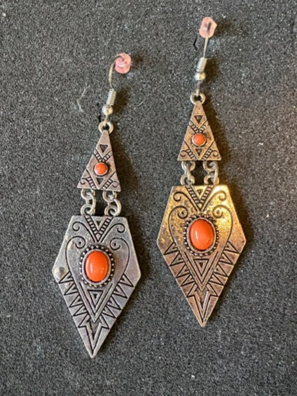 Boho Bold Vintage Silvertone Faux Coral Southwestern Dangle Earrings